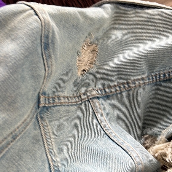 ASHLY STEWART DISTRESSED LIGHT BLUE WASH JEAN SHIRT JACKET SIZE 14/16 - Picture 10 of 11